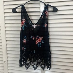 Xhilaration floral lace tank top